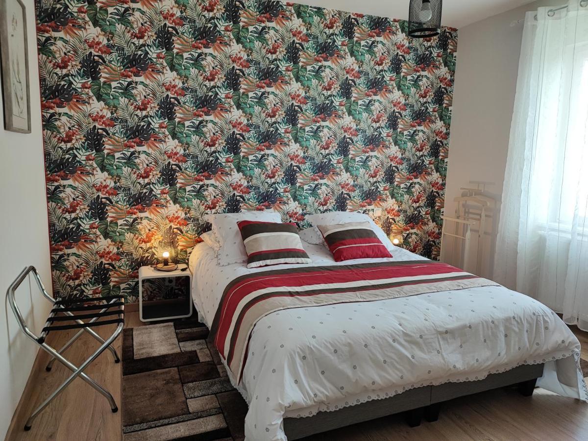 Chambres D'Hotes "Les Hauts Vents" แซ็ง-โปล-เดอ-ลีอง ภายนอก รูปภาพ