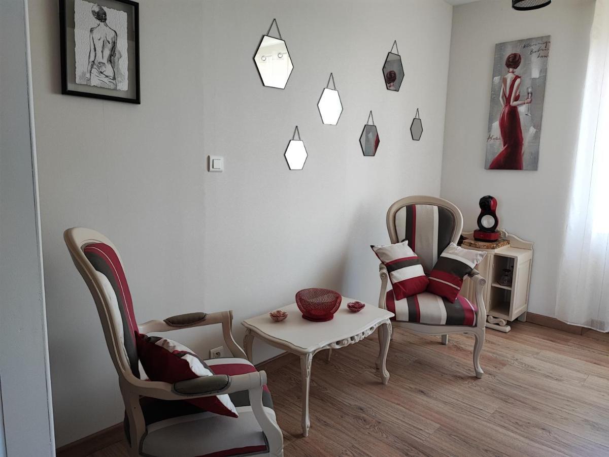 Chambres D'Hotes "Les Hauts Vents" แซ็ง-โปล-เดอ-ลีอง ภายนอก รูปภาพ