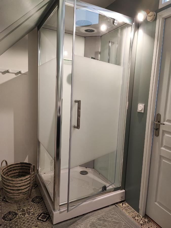 Chambres D'Hotes "Les Hauts Vents" แซ็ง-โปล-เดอ-ลีอง ภายนอก รูปภาพ